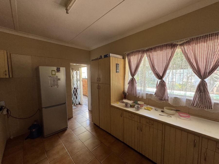 5 Bedroom Property for Sale in Dan Pienaar Free State